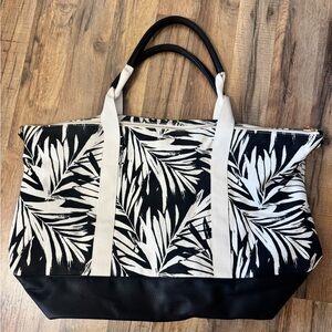 a new day Black and White Palm Tote